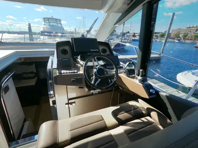 Galeon 485 Hts