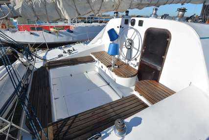 Catana 40