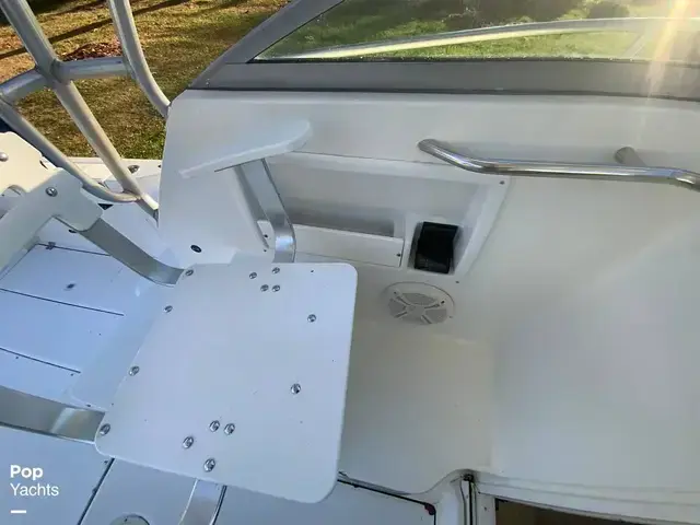 Robalo 2640 Walkaround