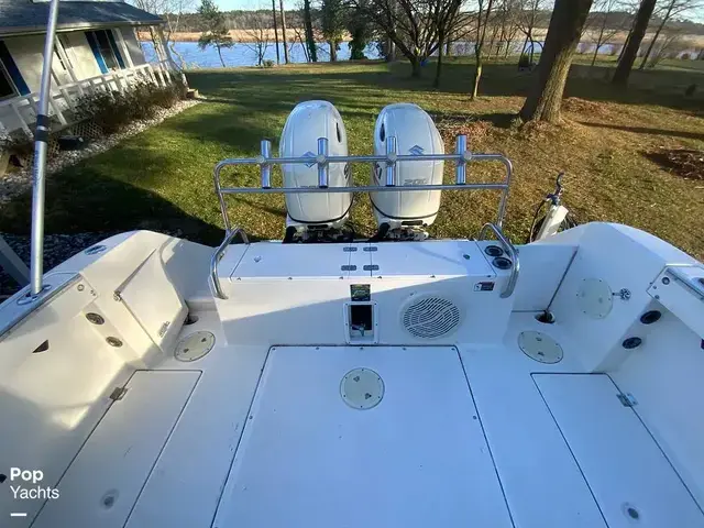 Robalo 2640 Walkaround