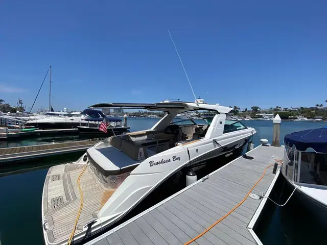 Sea Ray 400 SLX