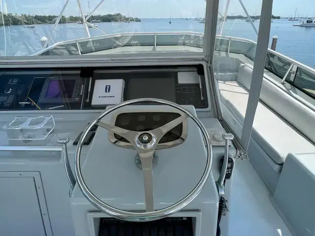 Hatteras 52 Convertible