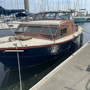 2006 Custom 29 Bartender