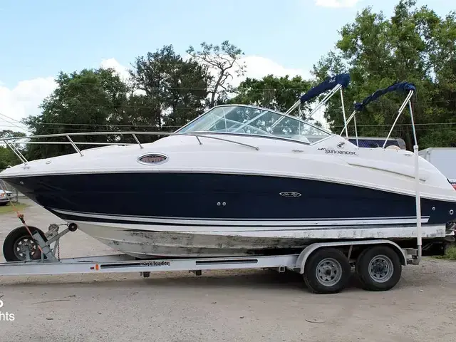 Sea Ray Sundancer 240