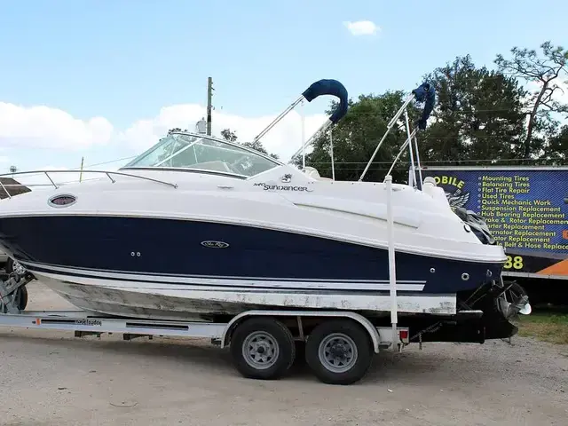 Sea Ray Sundancer 240