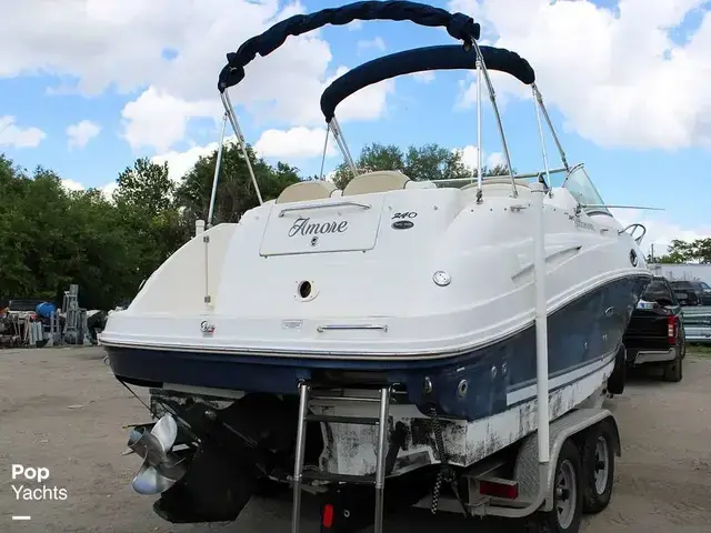 Sea Ray Sundancer 240