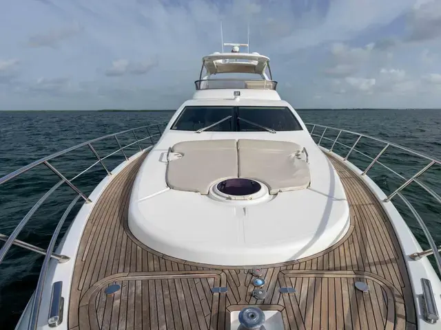 Azimut 64