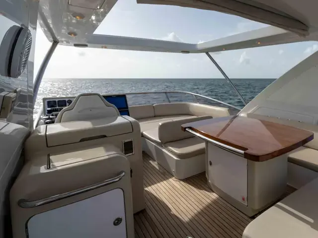 Azimut 64