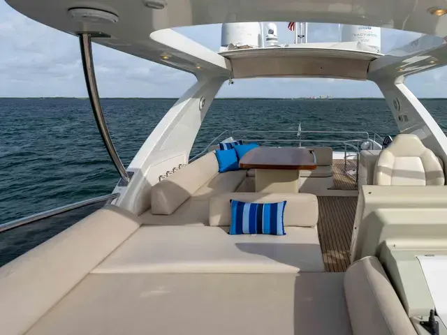 Azimut 64