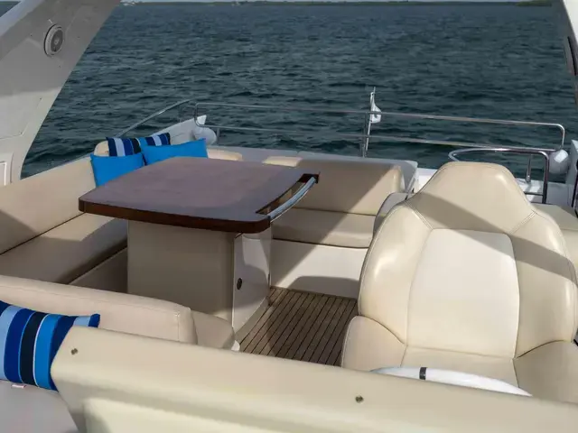 Azimut 64