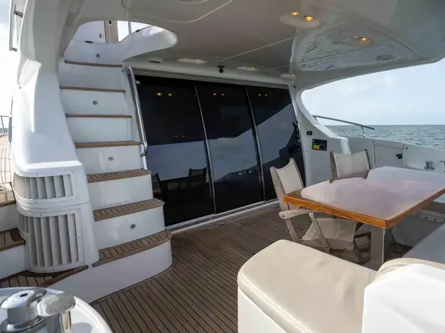 Azimut 64