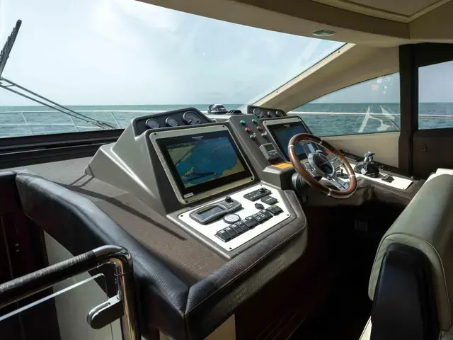 Azimut 64