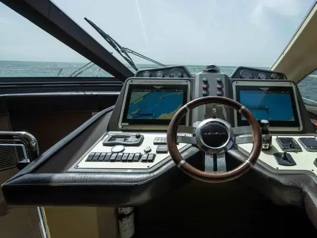 Azimut 64