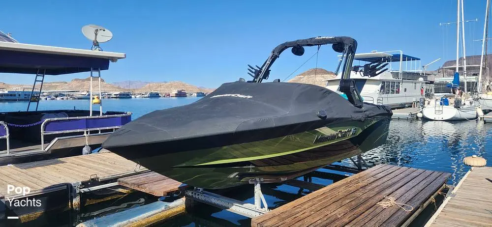 2022 Mastercraft xt21