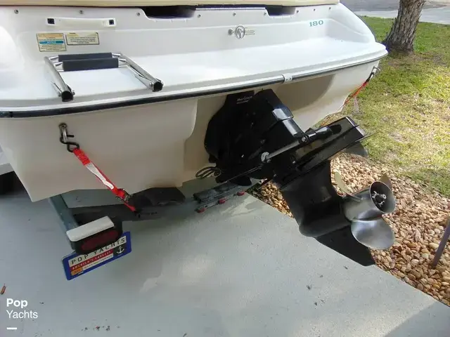 Sea Ray 180 Bow Rider