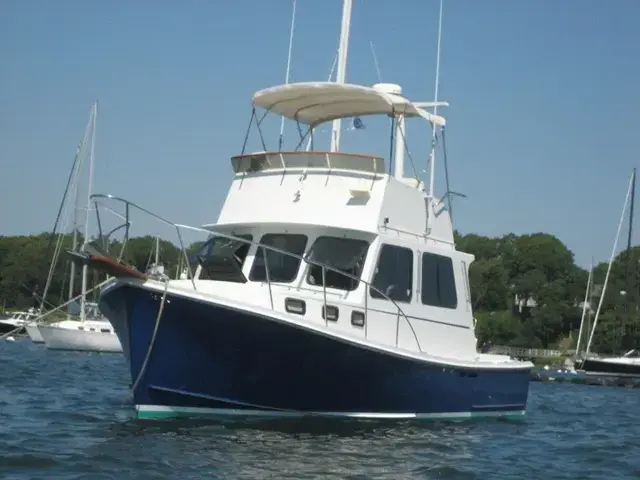 BHM Flye Point 32 Flybridge