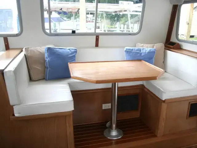 MAGNA MARINE 45 Flybridge