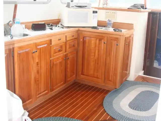 MAGNA MARINE 45 Flybridge