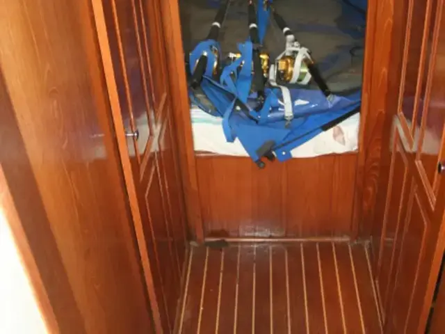 MAGNA MARINE 45 Flybridge