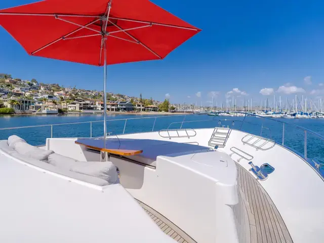 Van Der Valk 78 Flybridge Motor Yacht