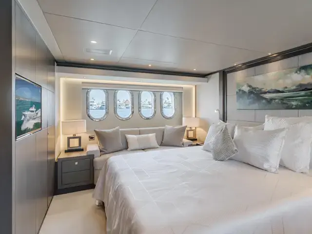 Van Der Valk 78 Flybridge Motor Yacht