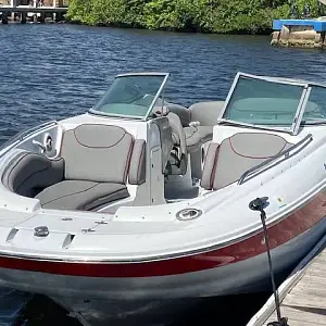 2004 Crownline 260 EX