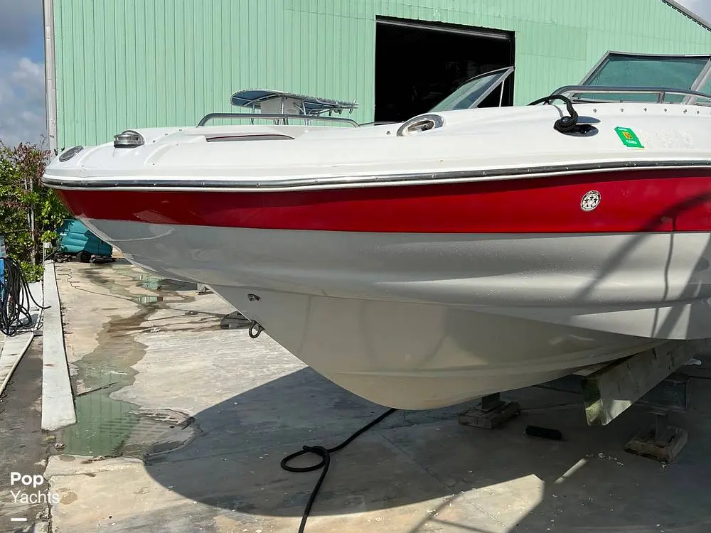 2004 Crownline 260 ex