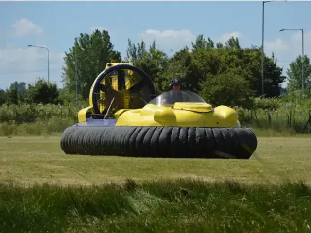 British Hovercraft Company Coastal Pro