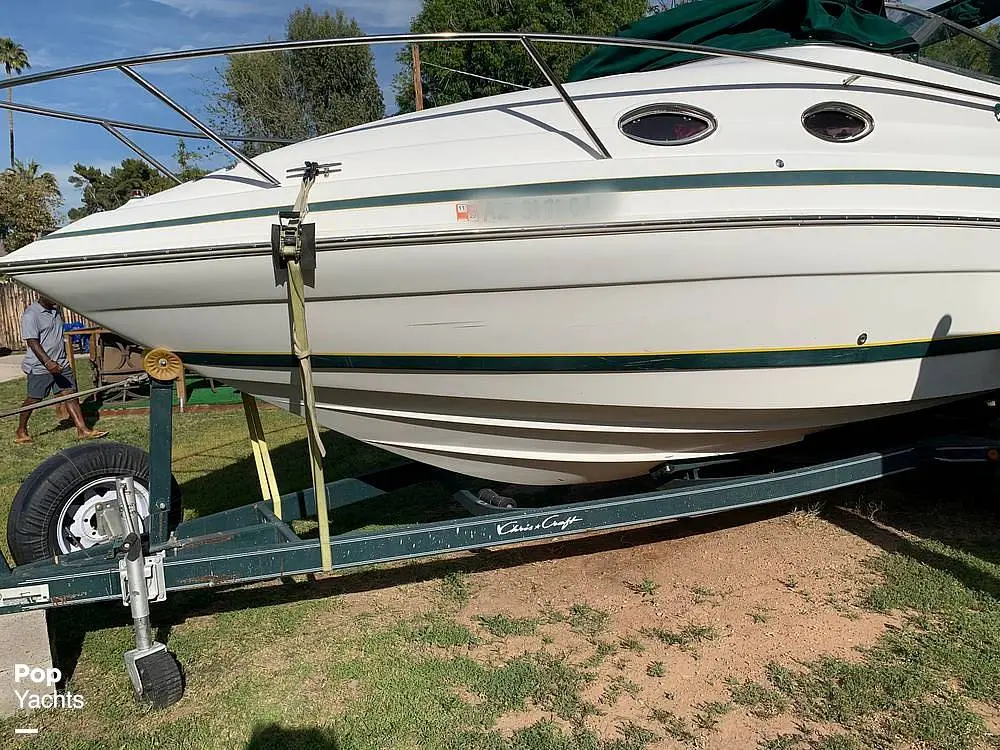 1999 Bimini 240 express cruiser