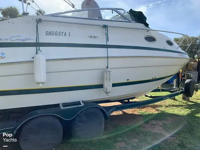 Chris Craft 240 Express Cruiser