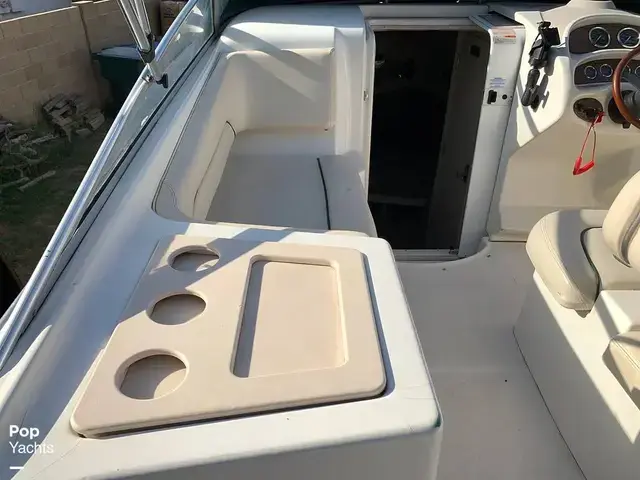 Chris Craft 240 Express Cruiser