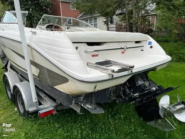 Sea Ray 220 Select