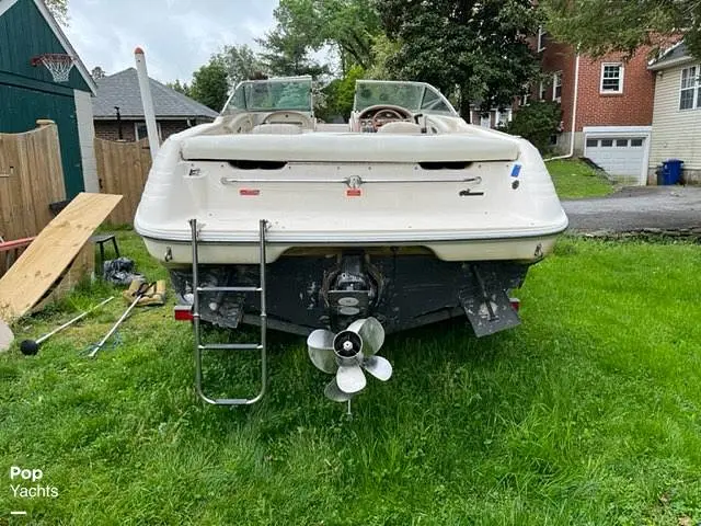 1994 Sea Ray 220 select