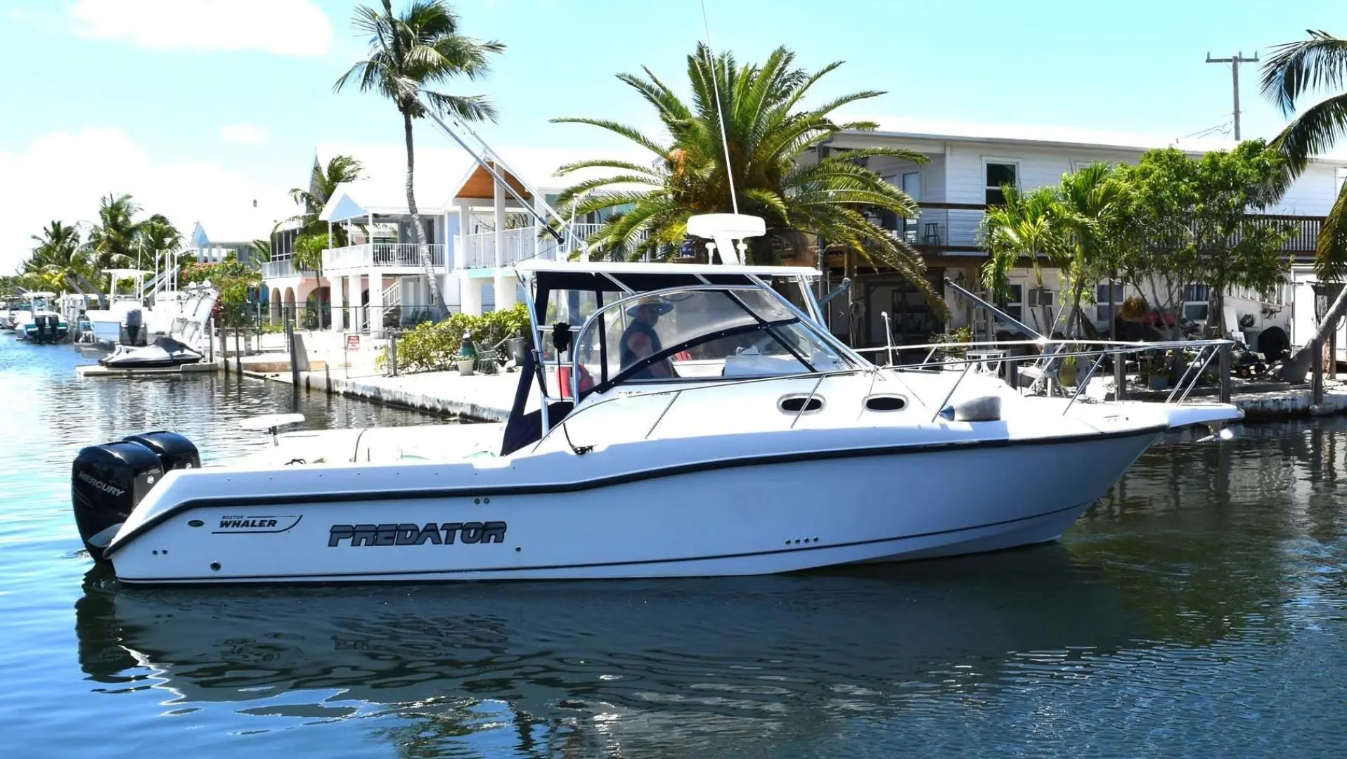 2005 Boston Whaler 305 conquest