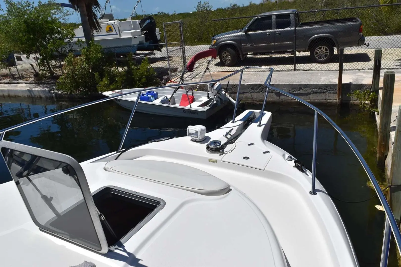 2005 Boston Whaler 305 conquest