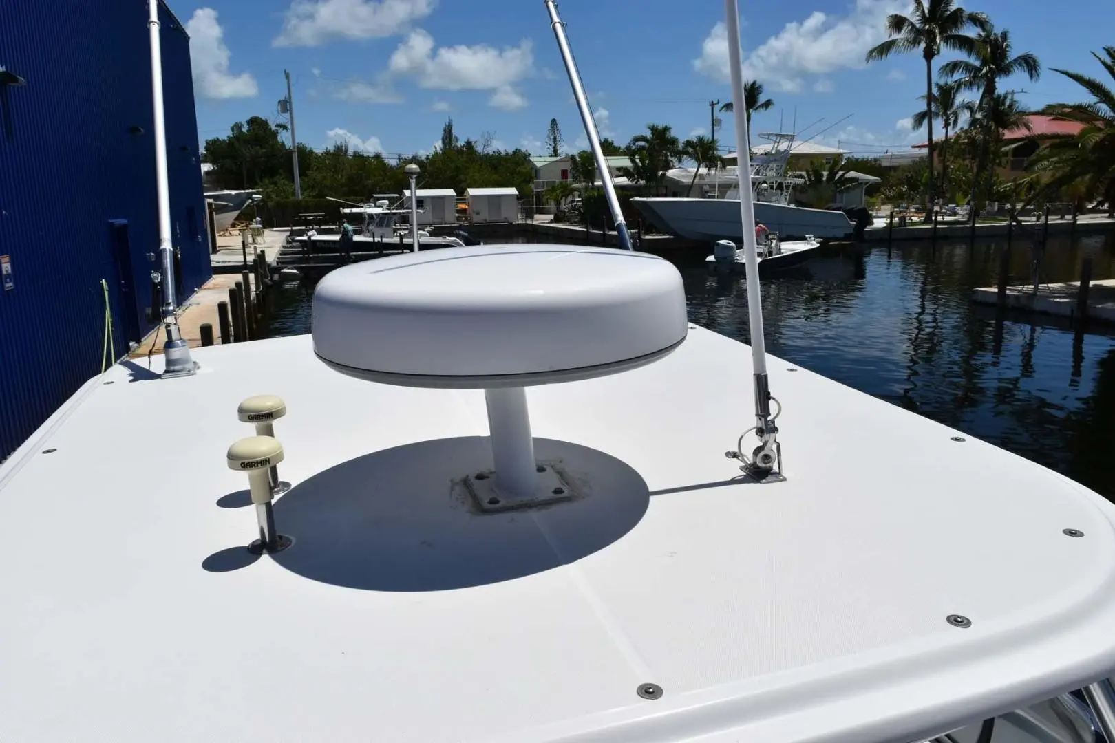 2005 Boston Whaler 305 conquest