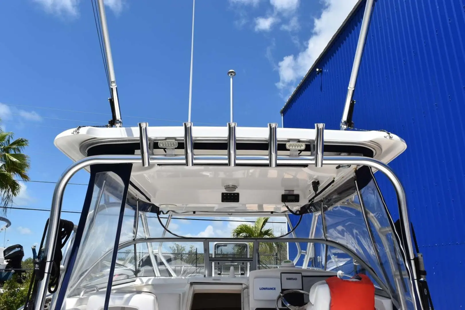 2005 Boston Whaler 305 conquest