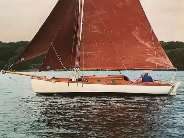 Custom Boats Auxiliary Gaff Cutter