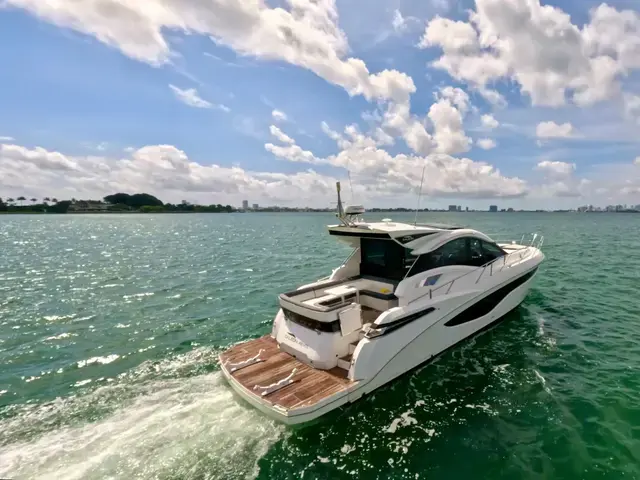 Galeon 485 Hts