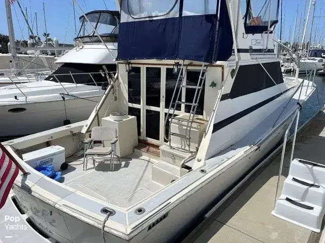 Viking Yachts 40 Convertible