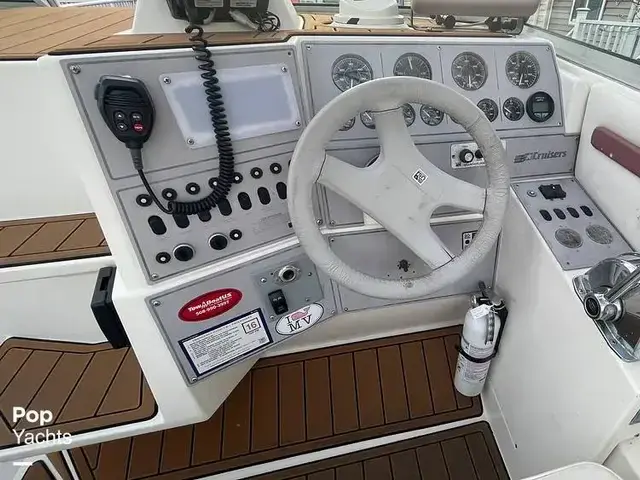 Cruisers Yachts 2670 Rouge