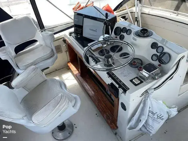 Viking Yachts 40 Convertible