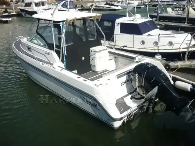 Boston Whaler 26 Conquest