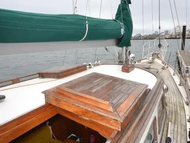 Sino American Yacht 39 pilothouse cutter