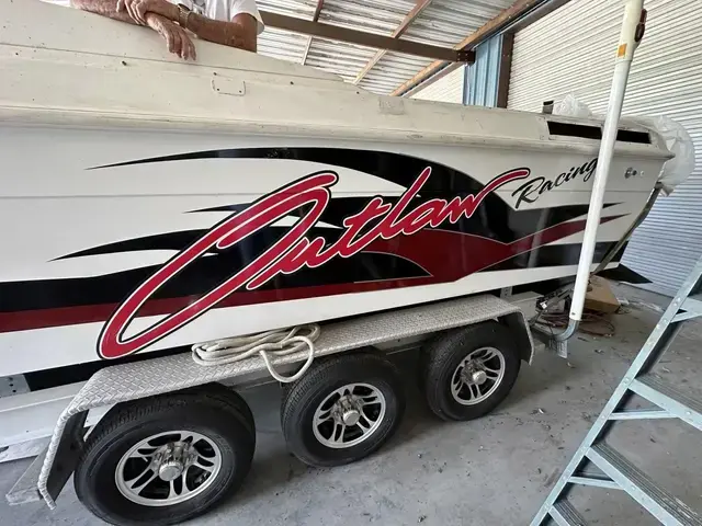 Baja Outlaw 32