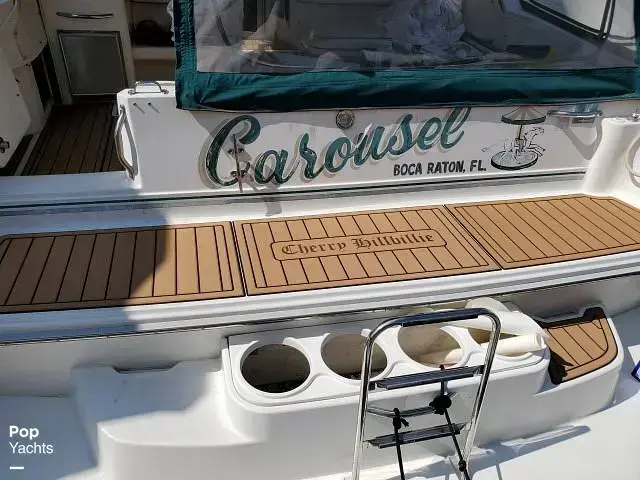 Sea Ray 400 Express Cruiser