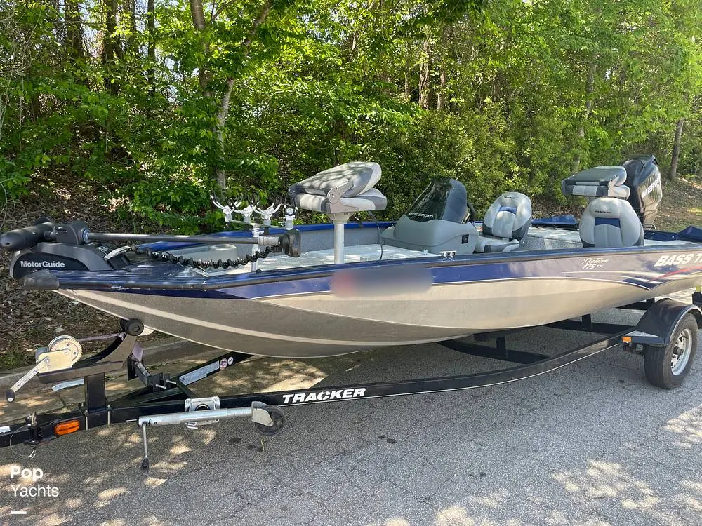 2012 Bass Tracker 175 tf