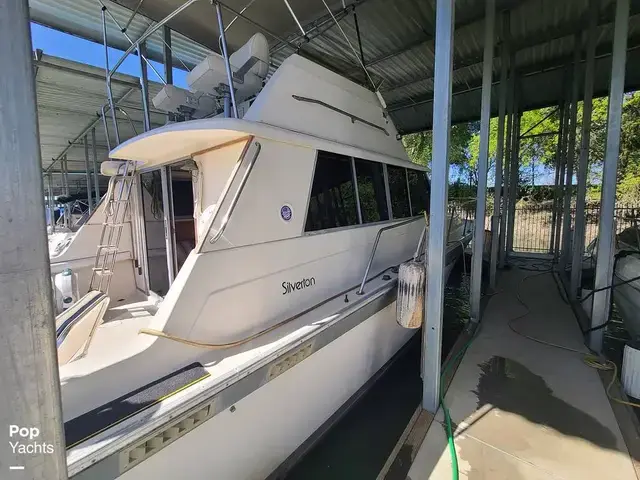 Silverton 37 Convertible