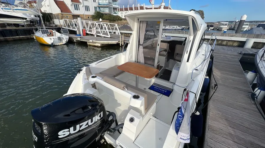 2019 Beneteau antares 7