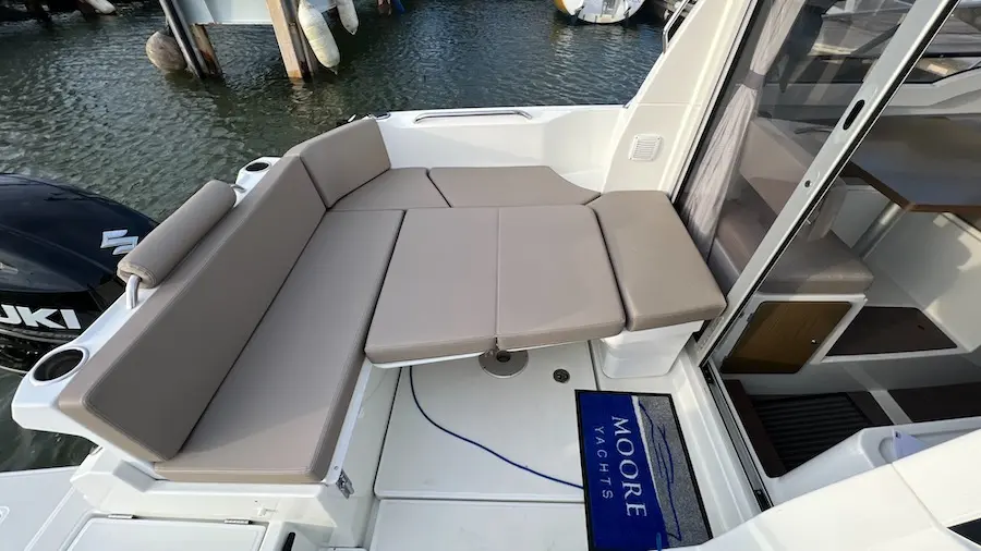 2019 Beneteau antares 7